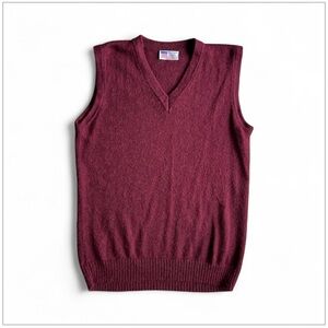 Americana Alpacas 100% baby alpaca Men's Burgundy Sweater Vest